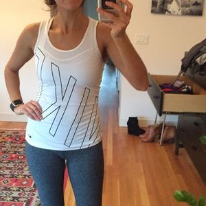 Nike tank